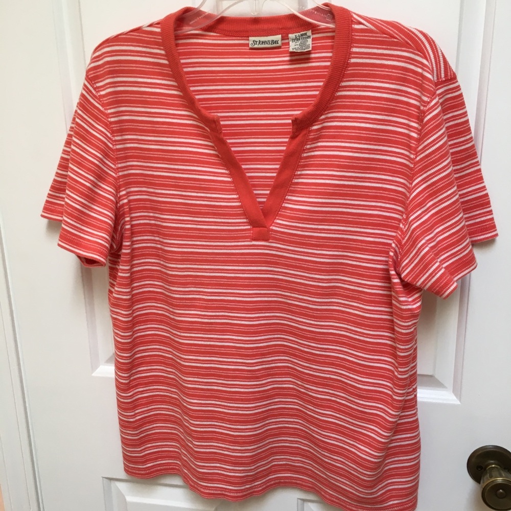 Short sleeve ladies top